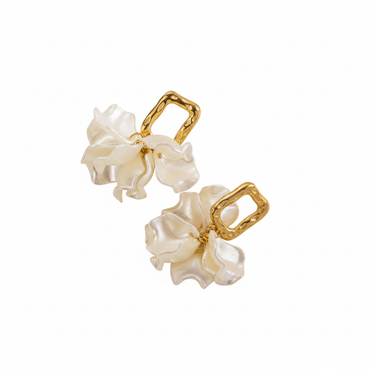 Aretes Flor de Marfil | Acero Inoxidable | Chapa Oro 18k